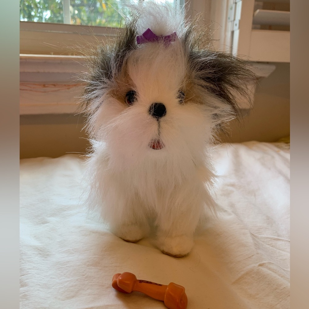 Fur Real Pet Dog. Shih Tzu Batteries included Walks. Barks. Whimpers! 2008